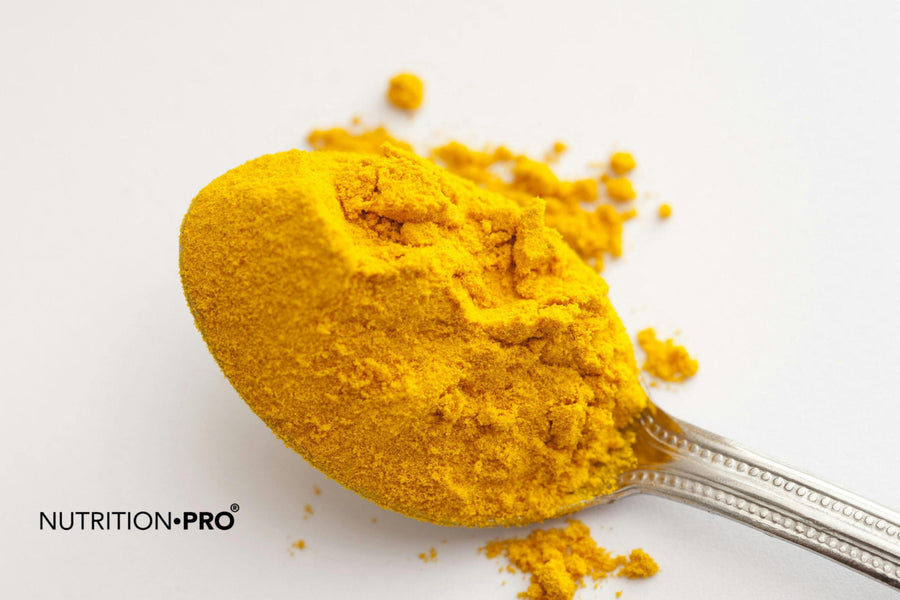 Curcuma : dangers, effets secondaires et contre-indications (l'alerte ANSES expliquée)